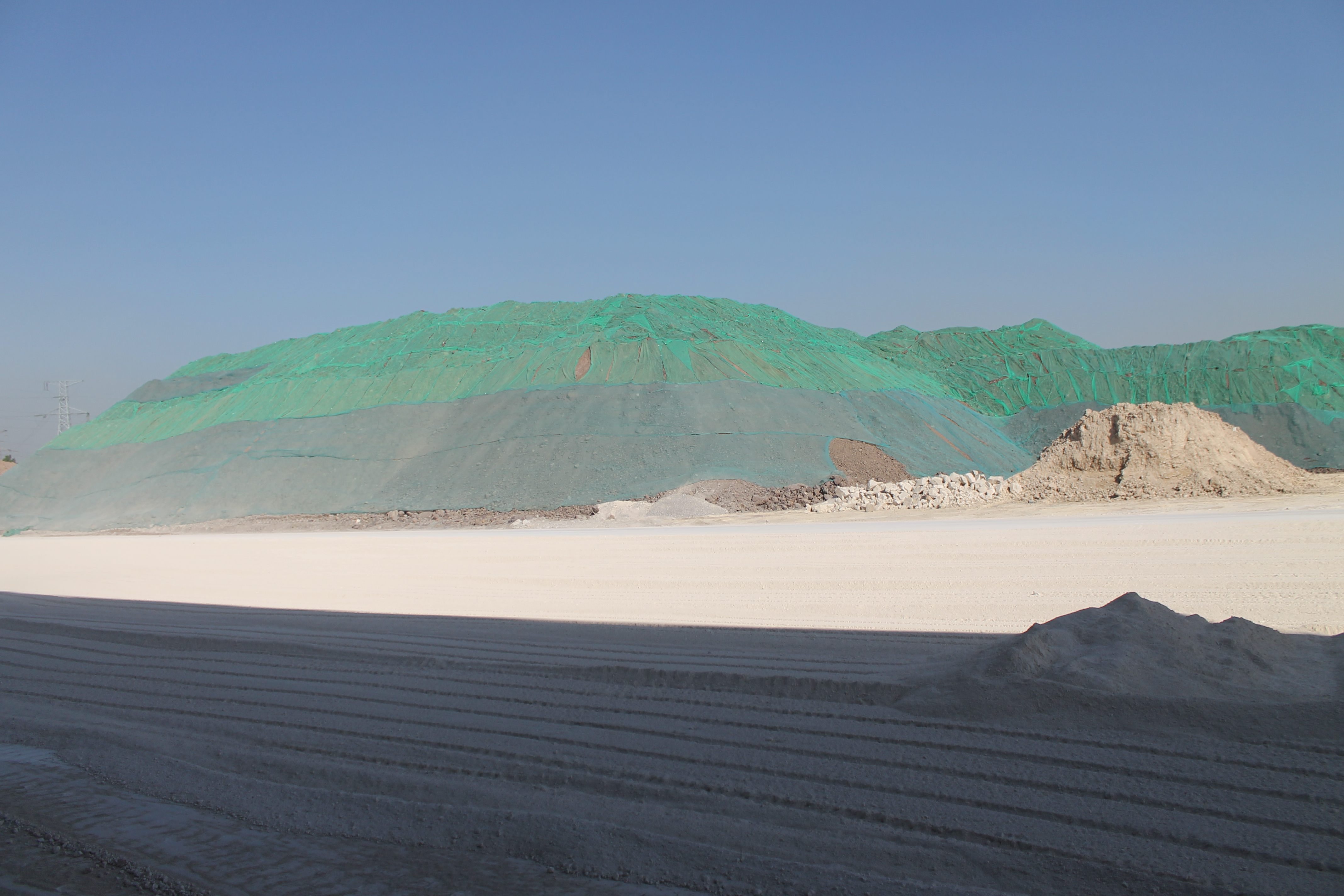 테라코타 건물 외장 — ZENION 시공 사례